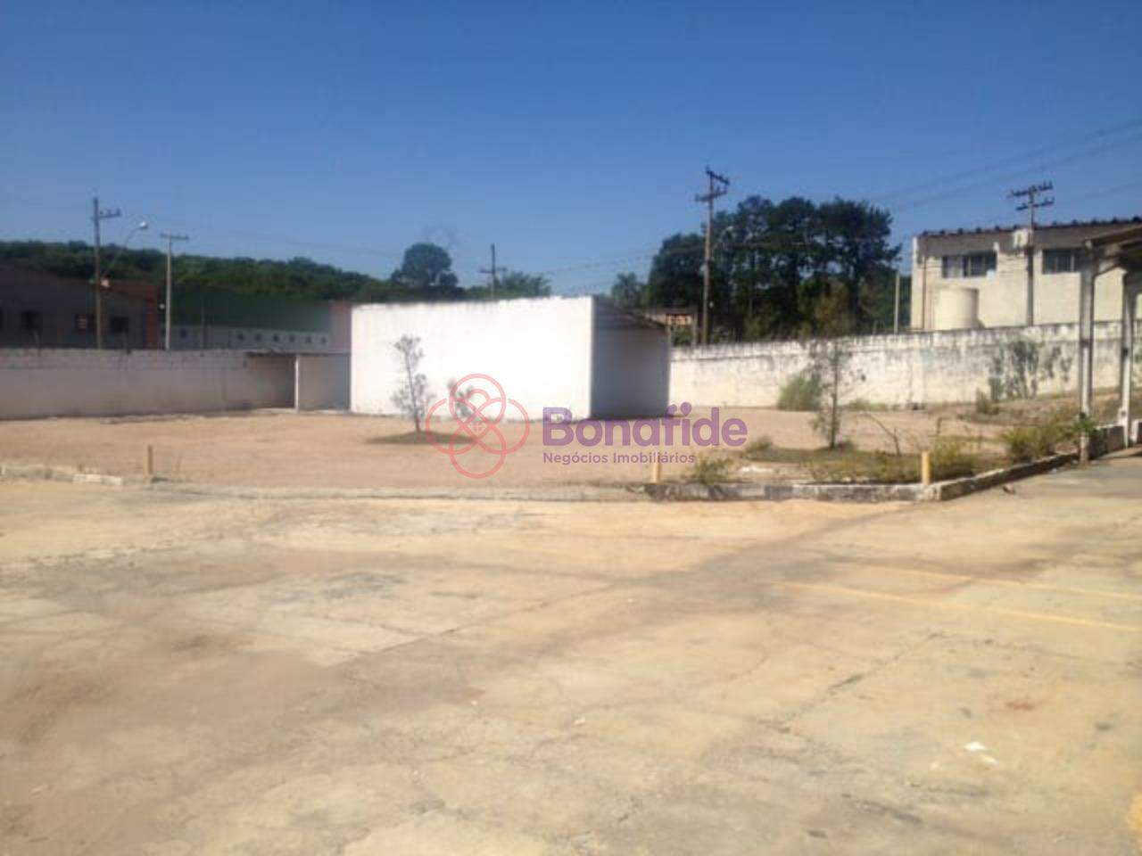 Galpão para aluguel no Jardim Primavera (Jacaré): 