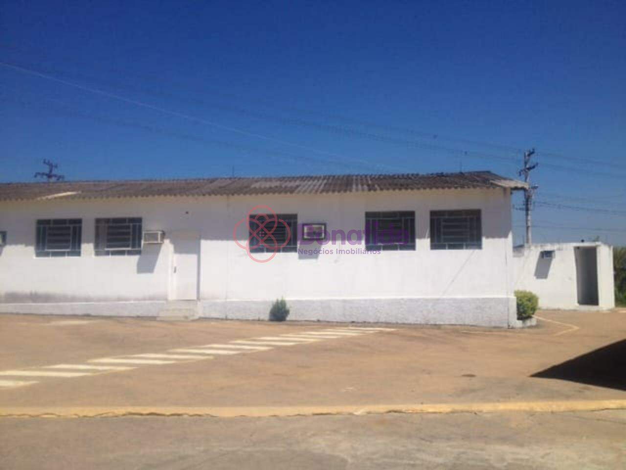 Galpão para aluguel no Jardim Primavera (Jacaré): 