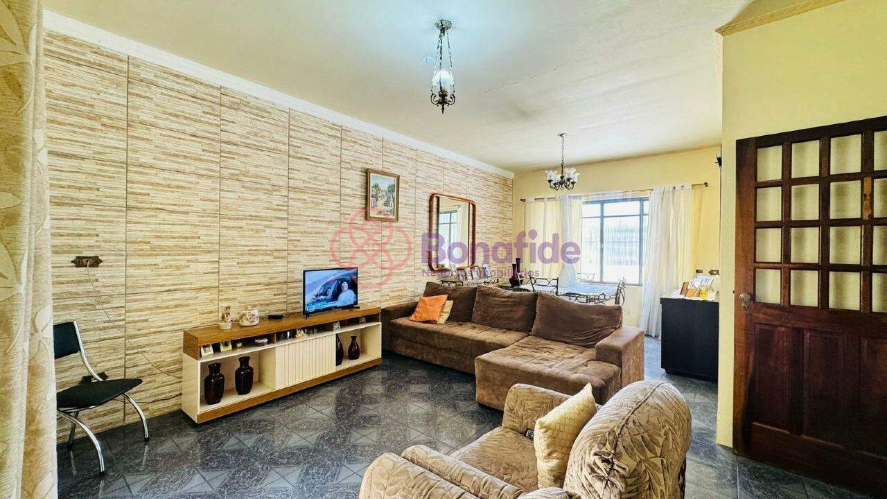 Casa à venda no Vila Guarani: 