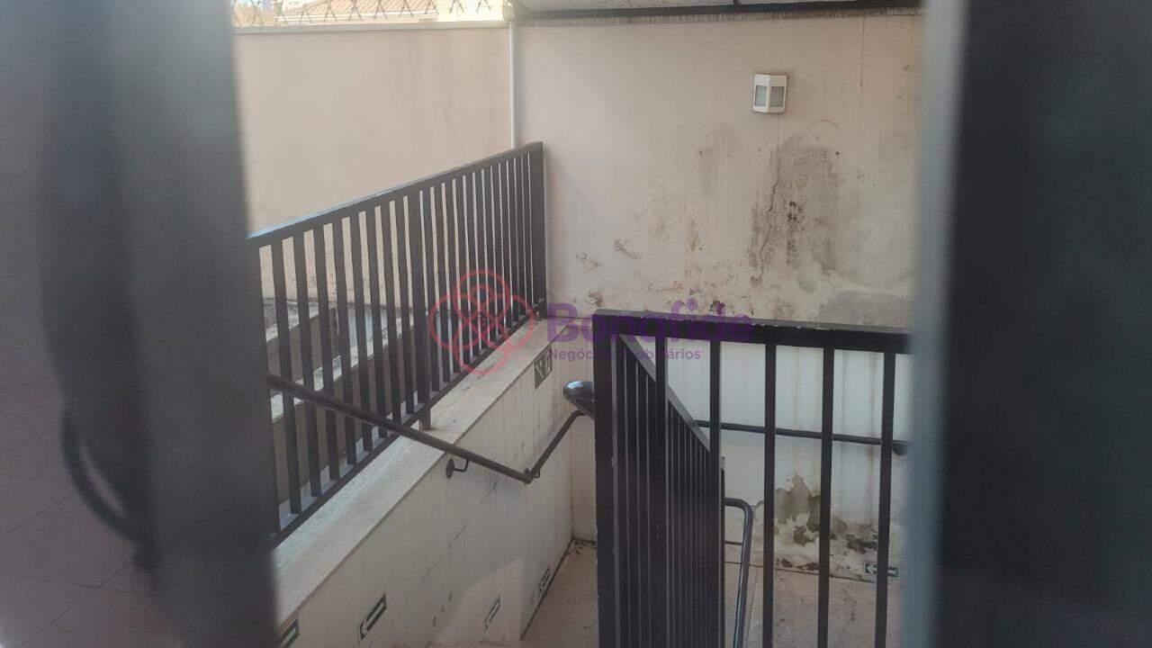 Prédio para aluguel no Centro: 