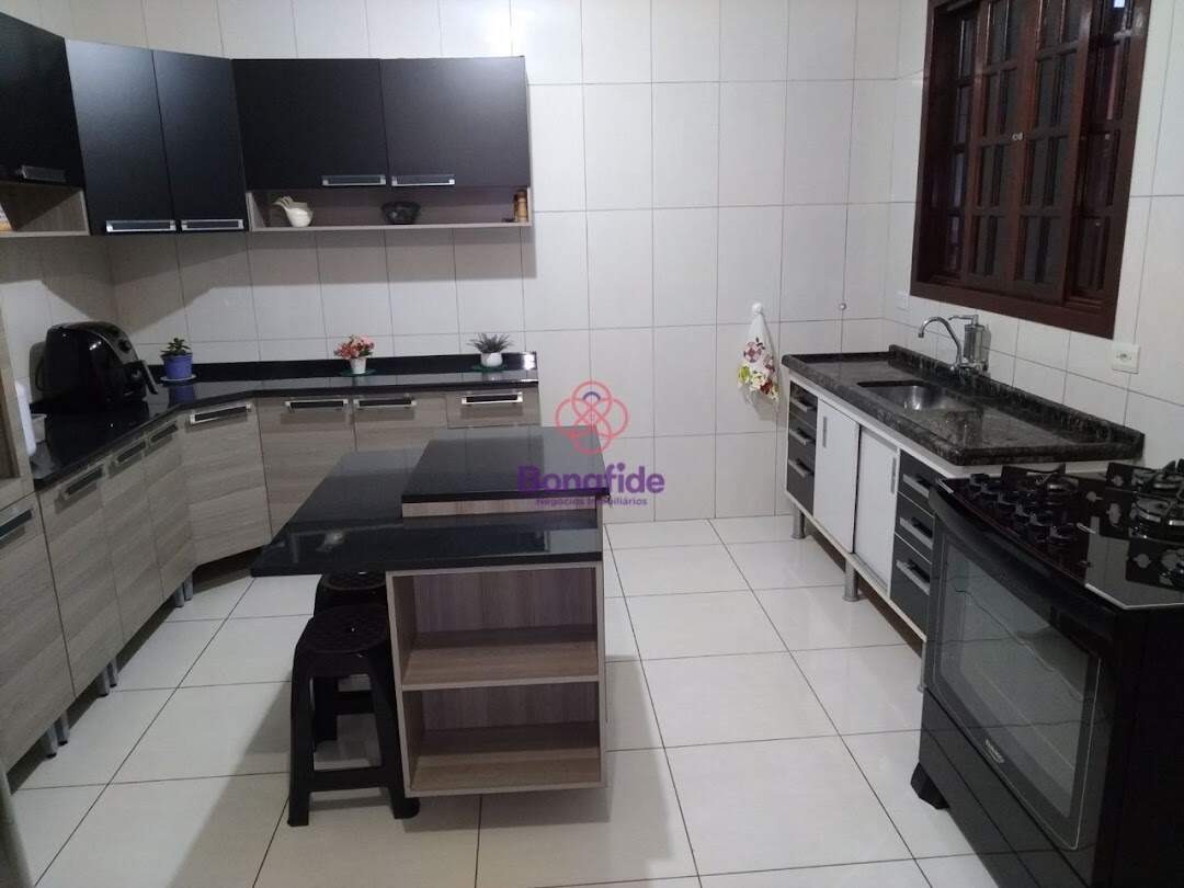 Casa à venda no Jardim Itália: 