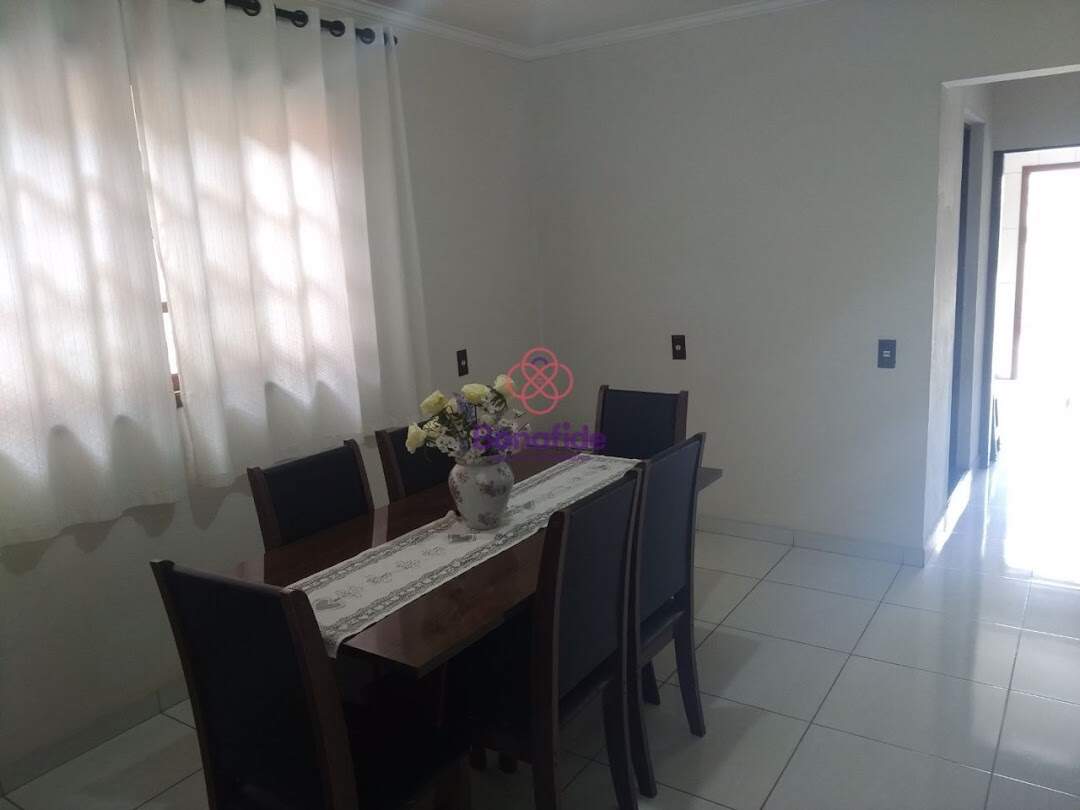 Casa à venda no Jardim Itália: 