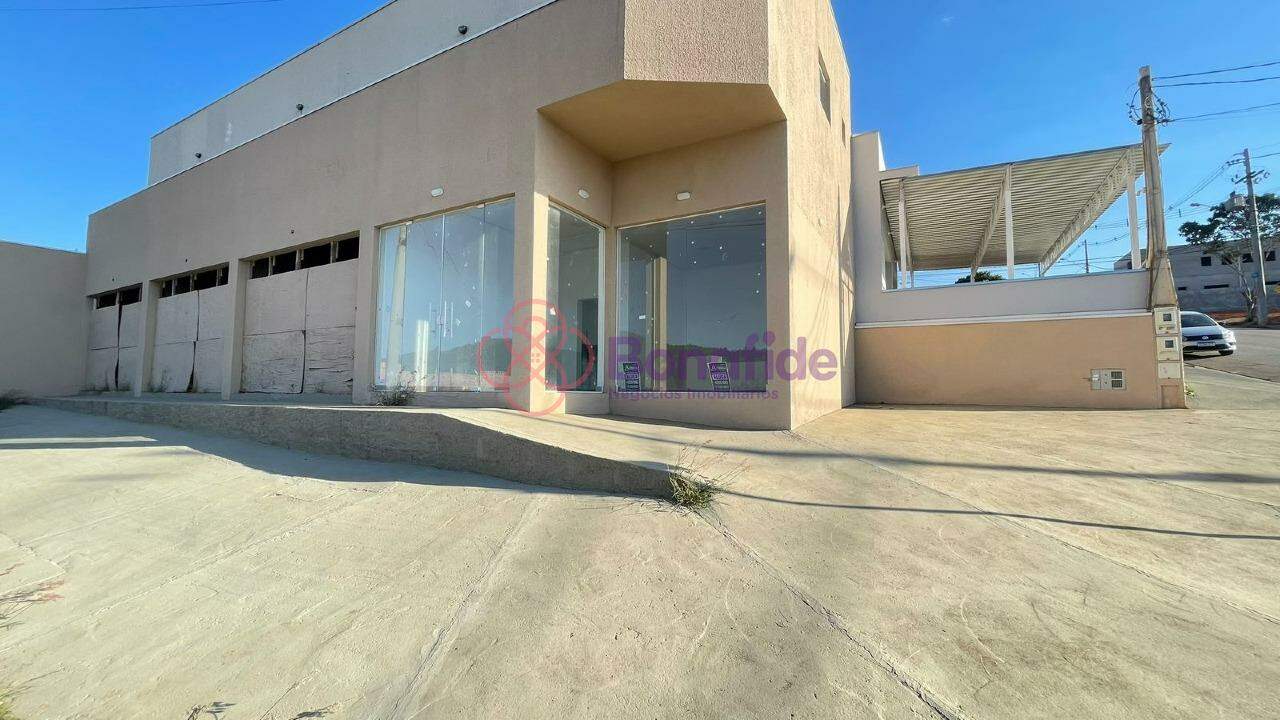 Prédio à venda no Jardim Itália: 