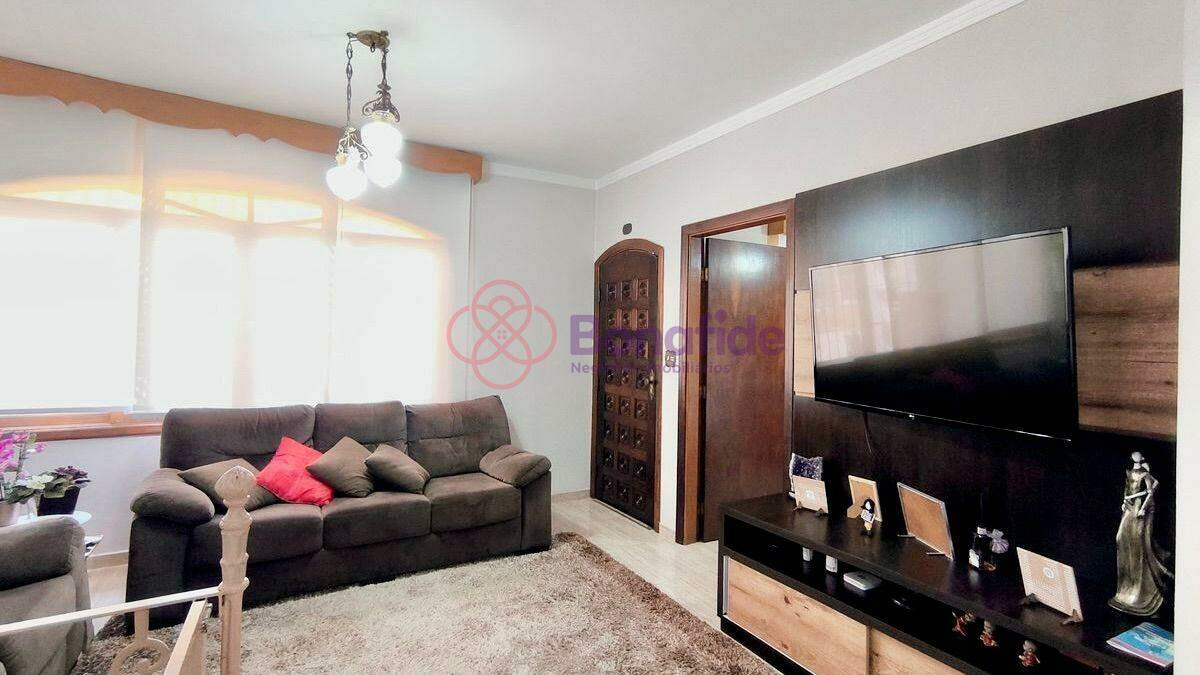 Casa à venda no Jardim Estádio: 