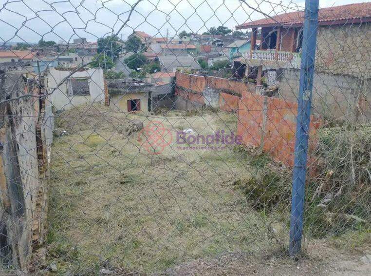 Terreno à venda no Jardim do Lago: 