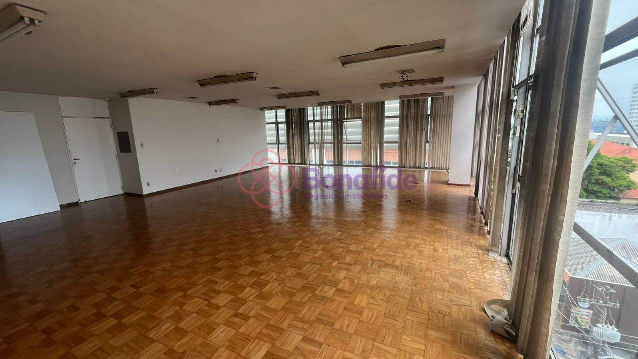 Sala para aluguel no Centro: 