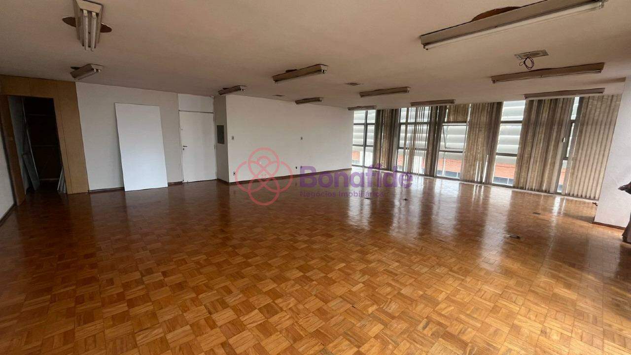 Sala para aluguel no Centro: 