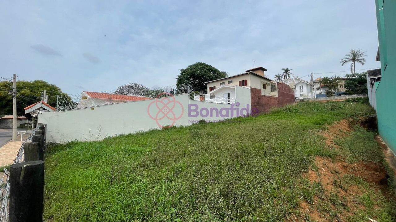 Terreno à venda no Jardim das Samambaias: 