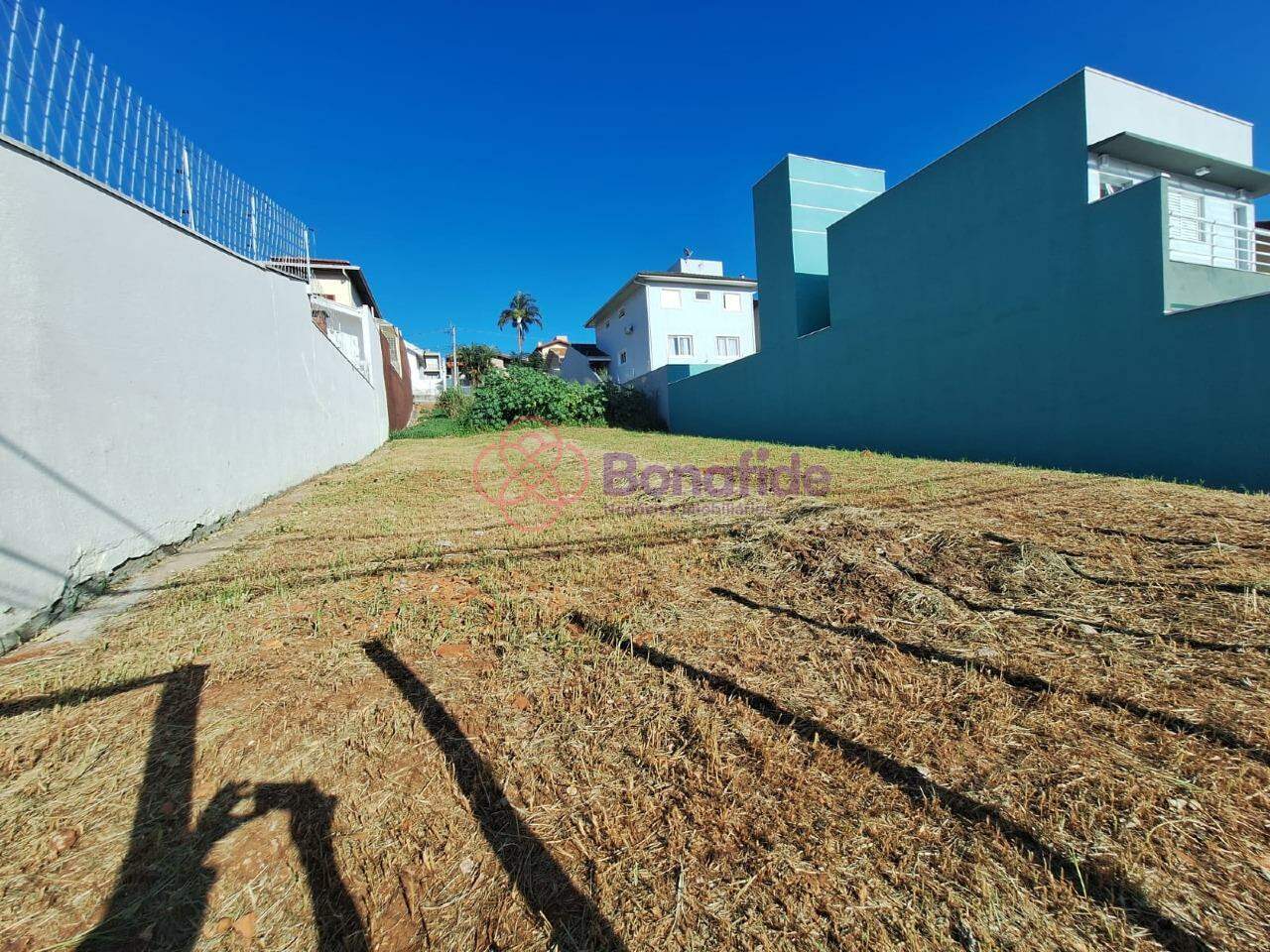 Terreno à venda no Jardim das Samambaias: 