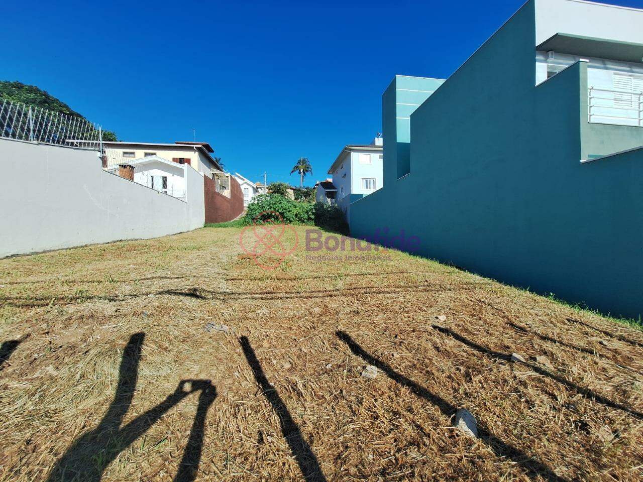 Terreno à venda no Jardim das Samambaias: 