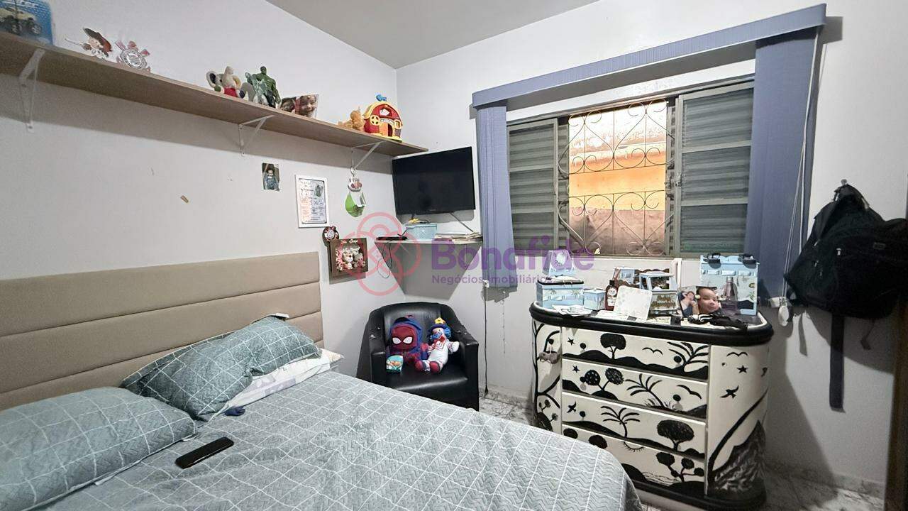 Casa à venda no Parque Guarani: 