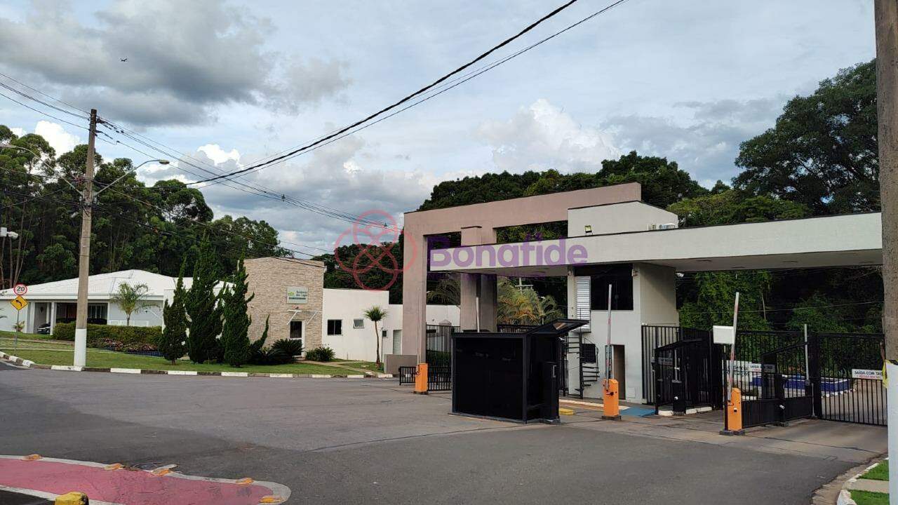 Terreno à venda no Parque das Vinhas: 