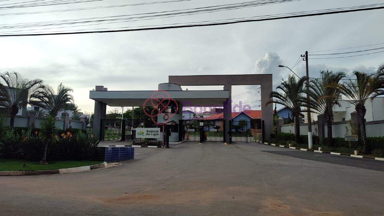 Terreno à venda no Parque das Vinhas: 