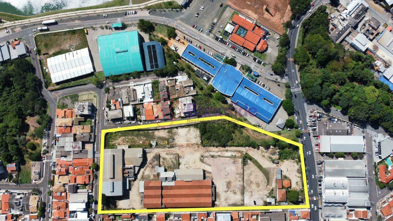 Área à venda no Vila Bossi: 