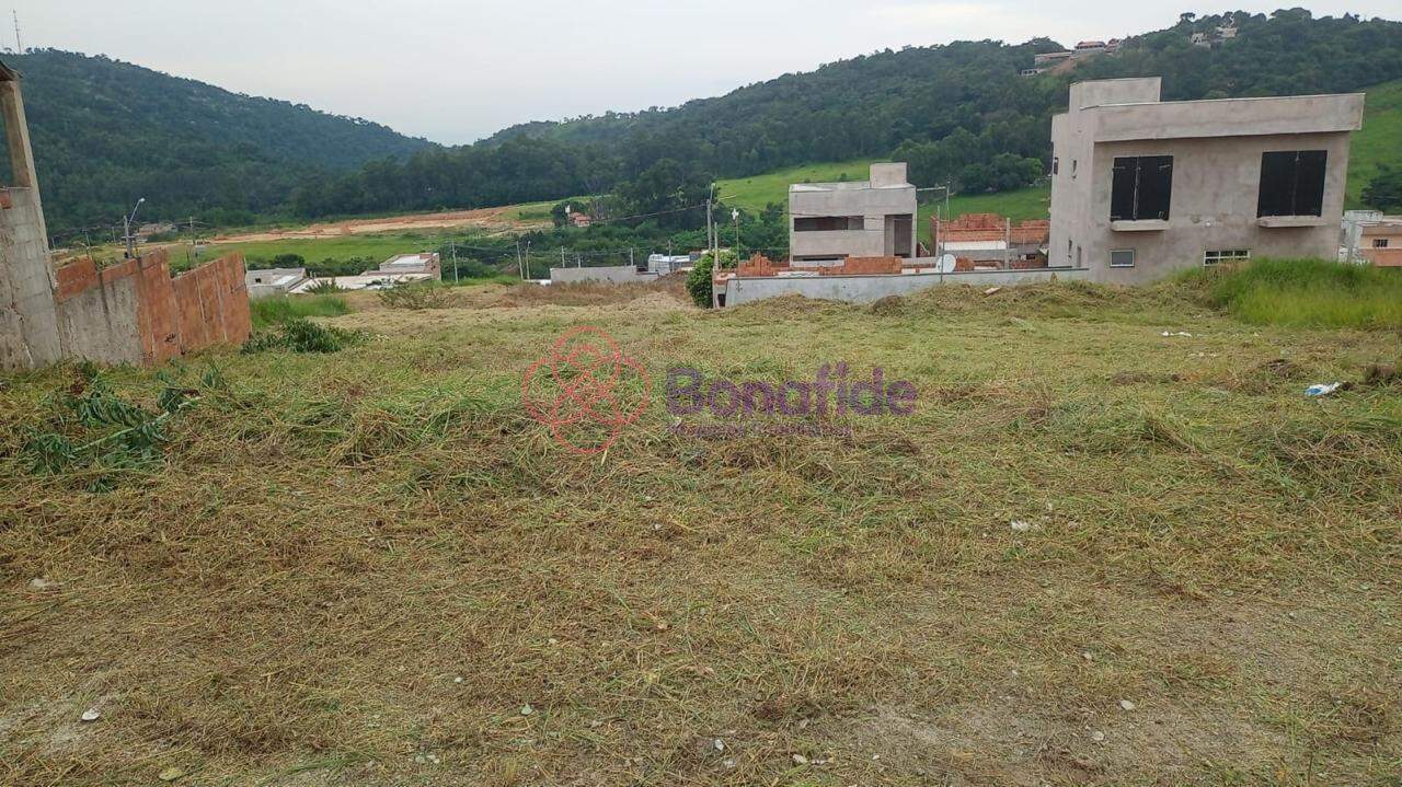 Terreno à venda no Jardim Itália: 