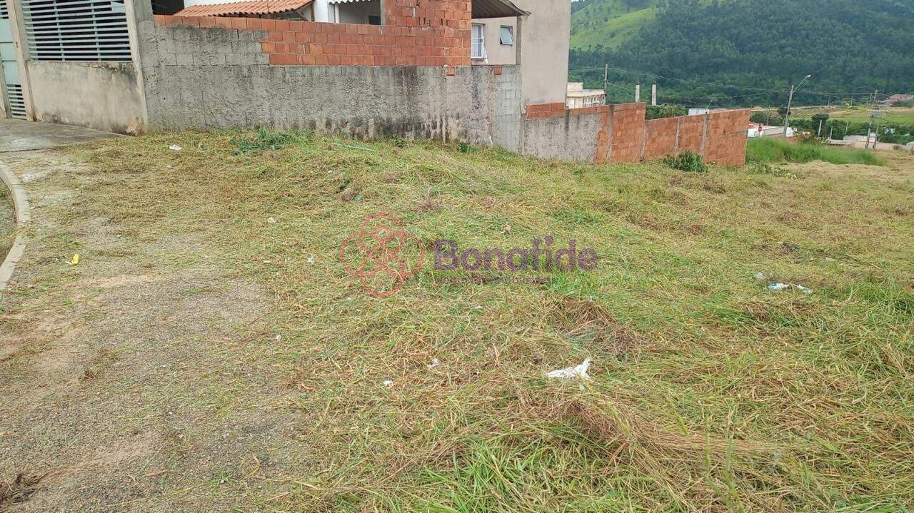 Terreno à venda no Jardim Itália: 