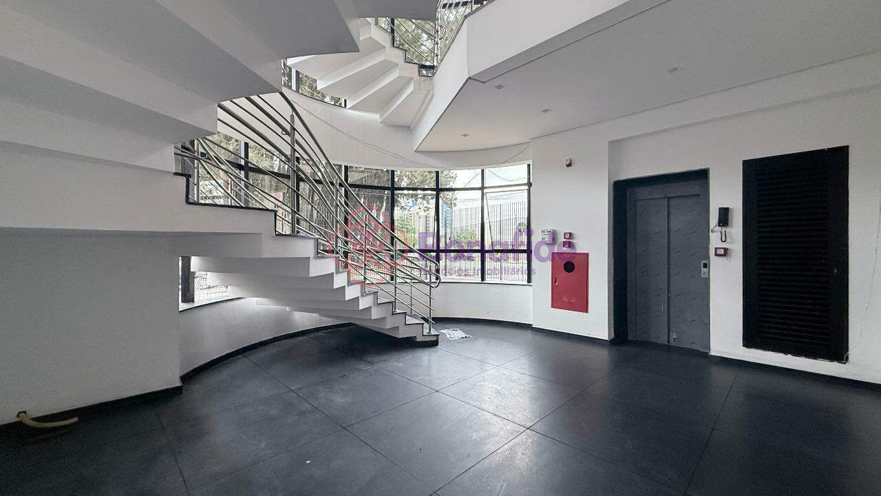 Prédio para aluguel no Vila Guarani: 