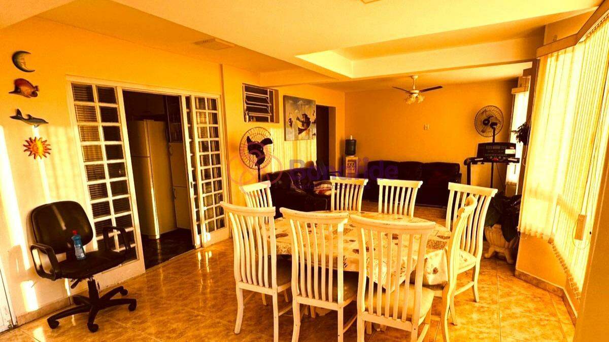 Casa para aluguel no Vila Isabel Eber: 