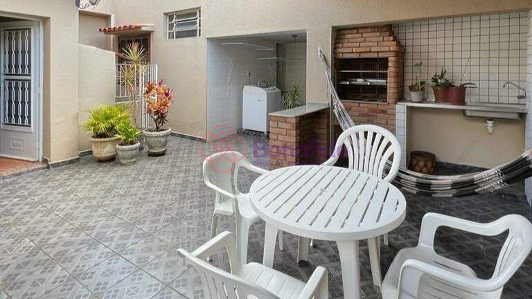 Casa para aluguel no Vila Liberdade: 