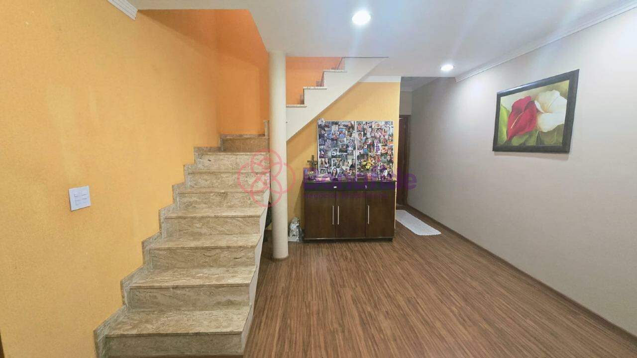 Casa à venda no Jardim Martins: 