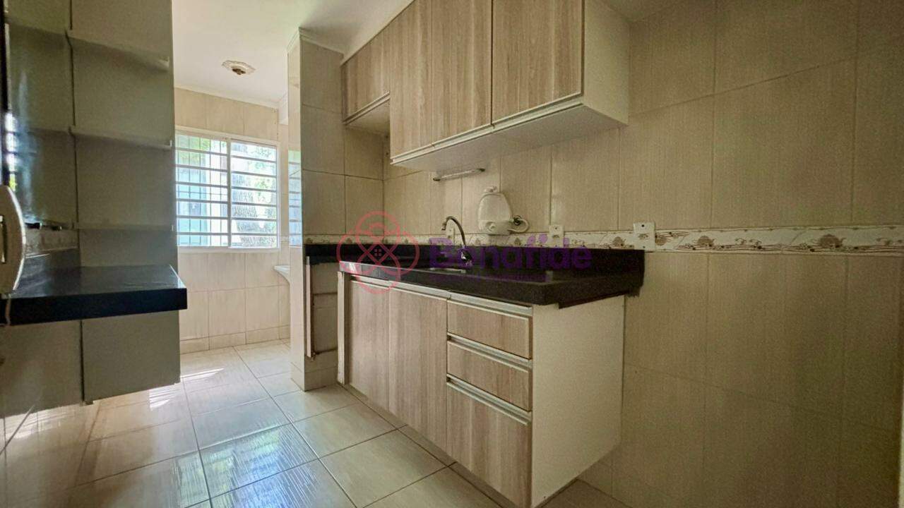 Apartamento à venda no Medeiros: 