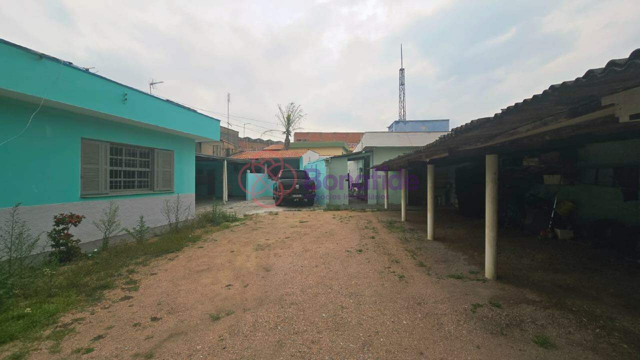 Área à venda no Jardim Cidapel: 