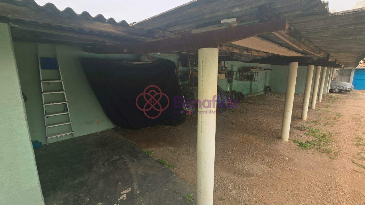 Área à venda no Jardim Cidapel: 