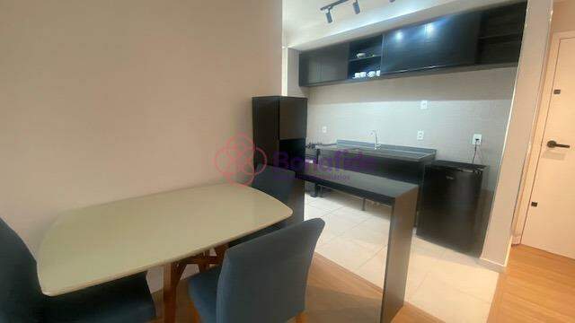 Apartamento à venda no Engordadouro: 