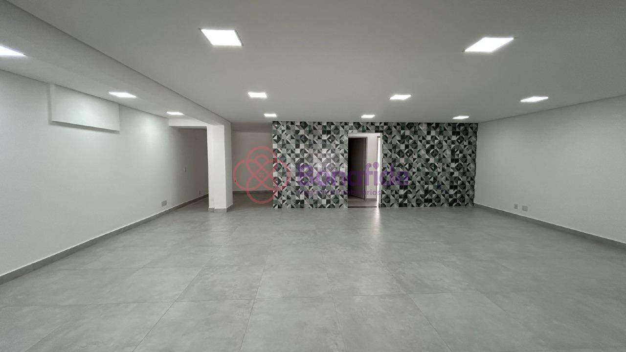 Salão para aluguel no Centro: 