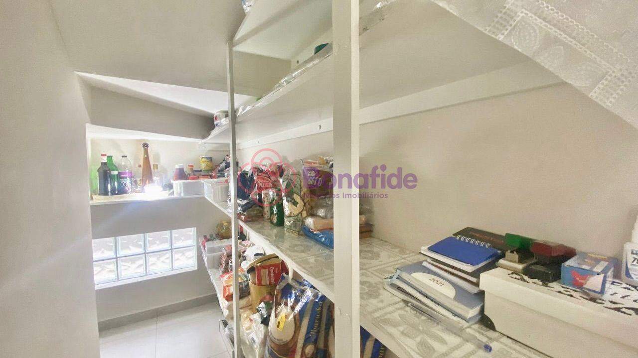 Casa à venda no Jardim Carolina: 