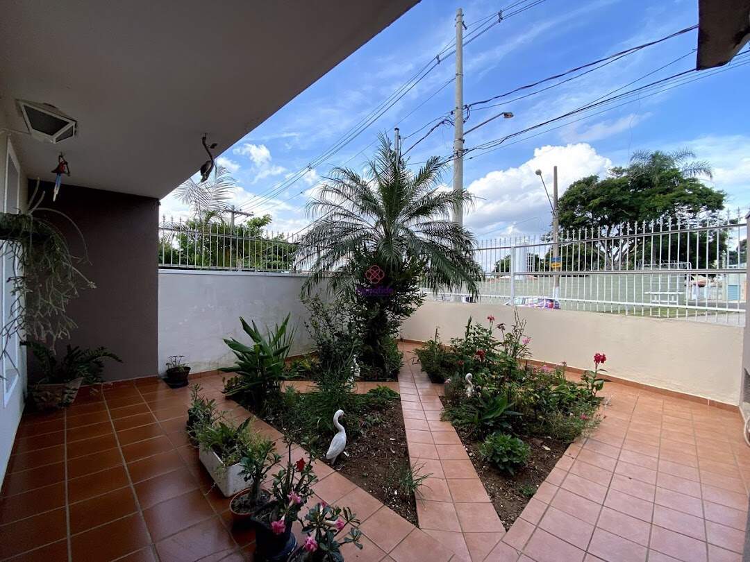 Casa à venda no Conjunto Residencial Iapi: 
