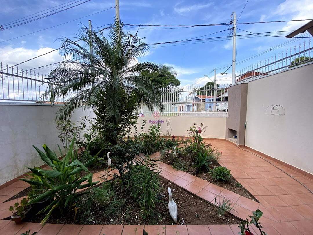 Casa à venda no Conjunto Residencial Iapi: 