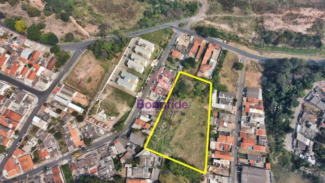 Área à venda no Jardim Santa Lúcia: 