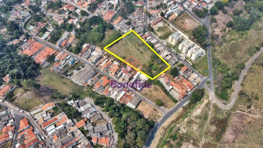 Área à venda no Jardim Santa Lúcia: 