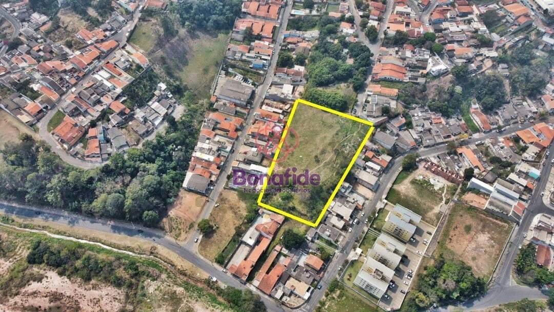 Área à venda no Jardim Santa Lúcia: 