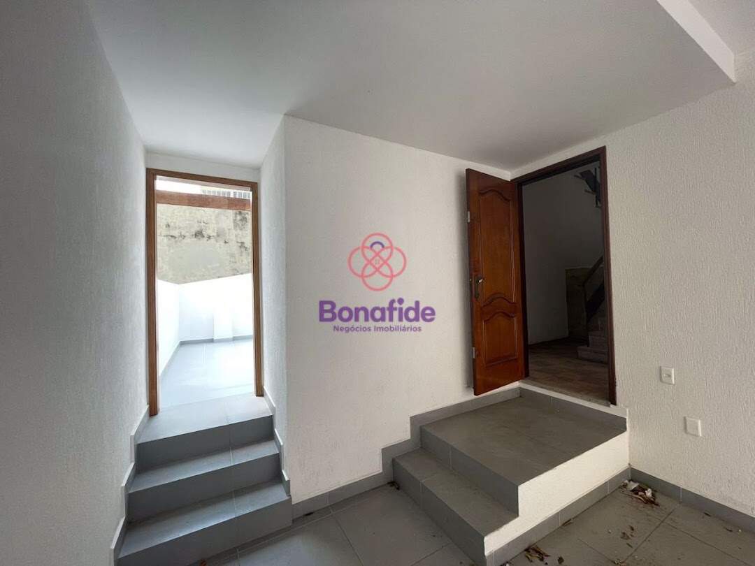 Casa à venda no Centro: 