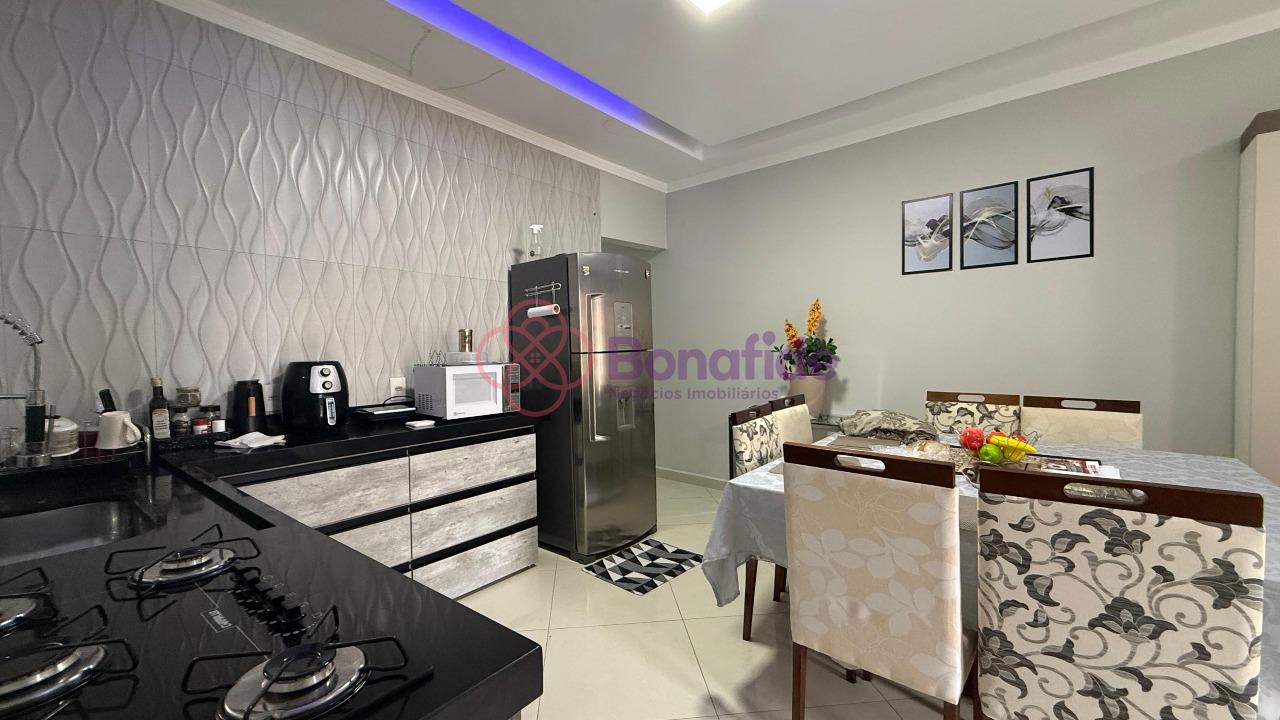 Casa à venda no Vila Galvão: 