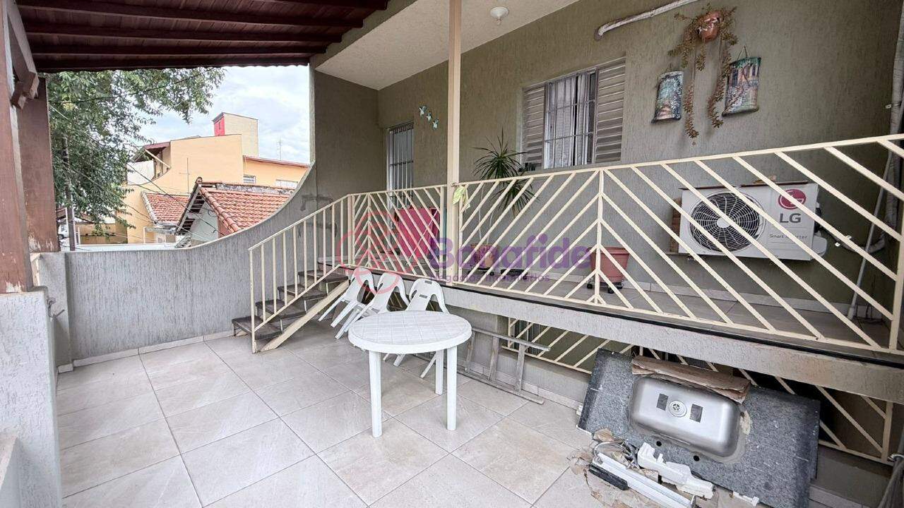 Casa à venda no Parque do Colégio: 