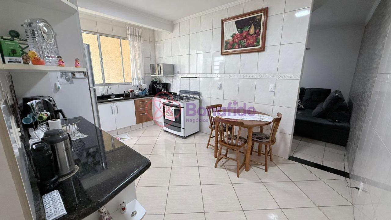 Casa à venda no Parque do Colégio: 