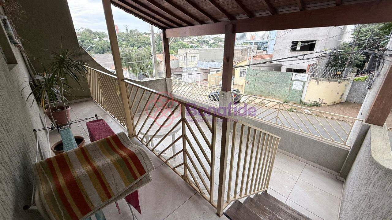 Casa à venda no Parque do Colégio: 