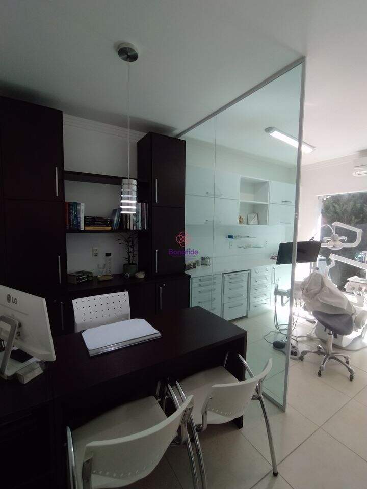 Casa à venda no Jardim Cica: 