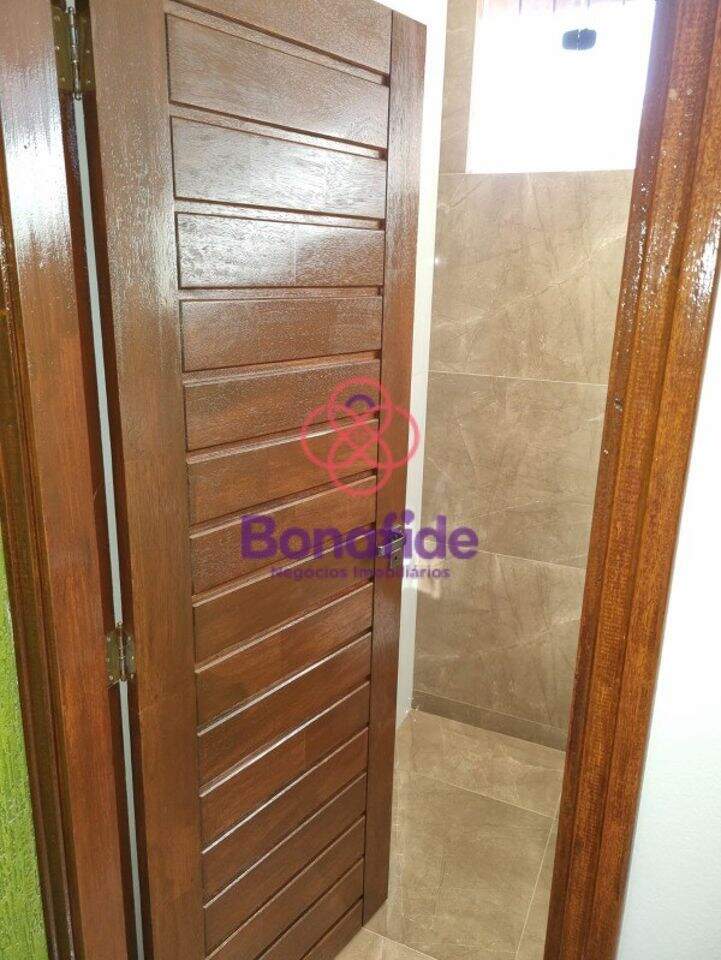 Casa à venda no Jardim do Lago: 