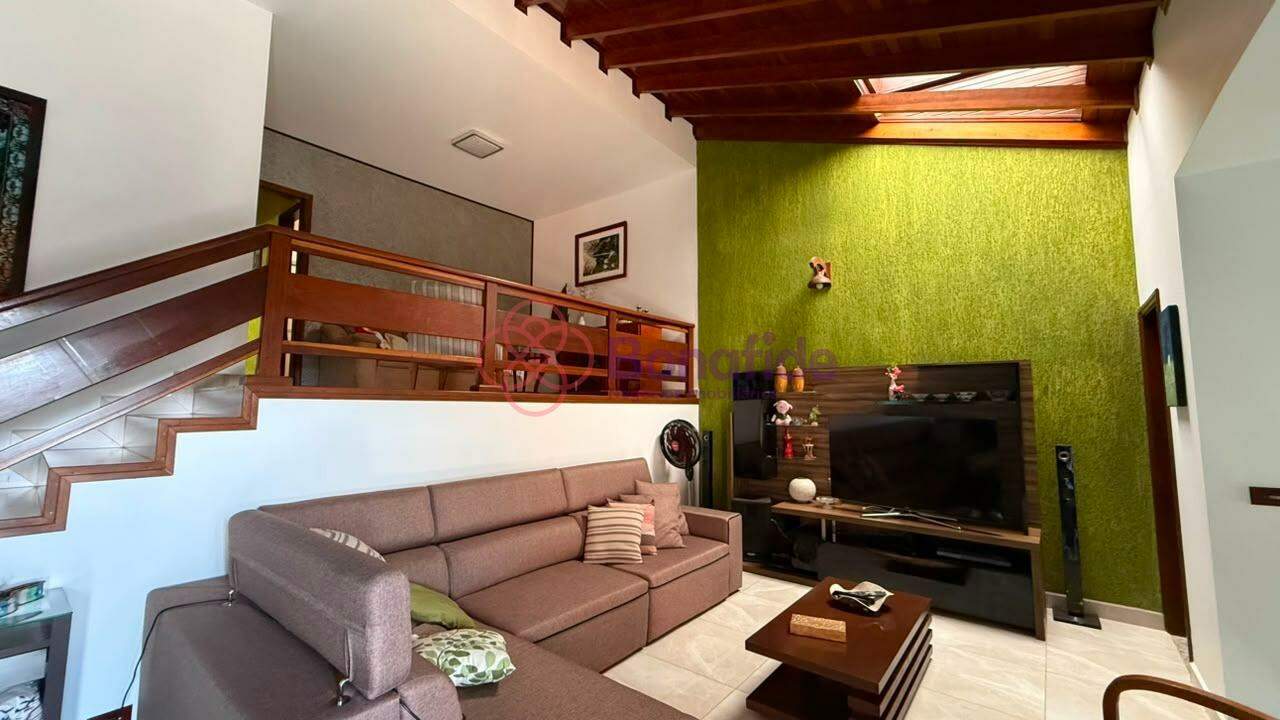 Casa à venda no Jardim do Lago: 
