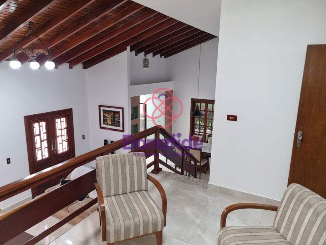 Casa à venda no Jardim do Lago: 