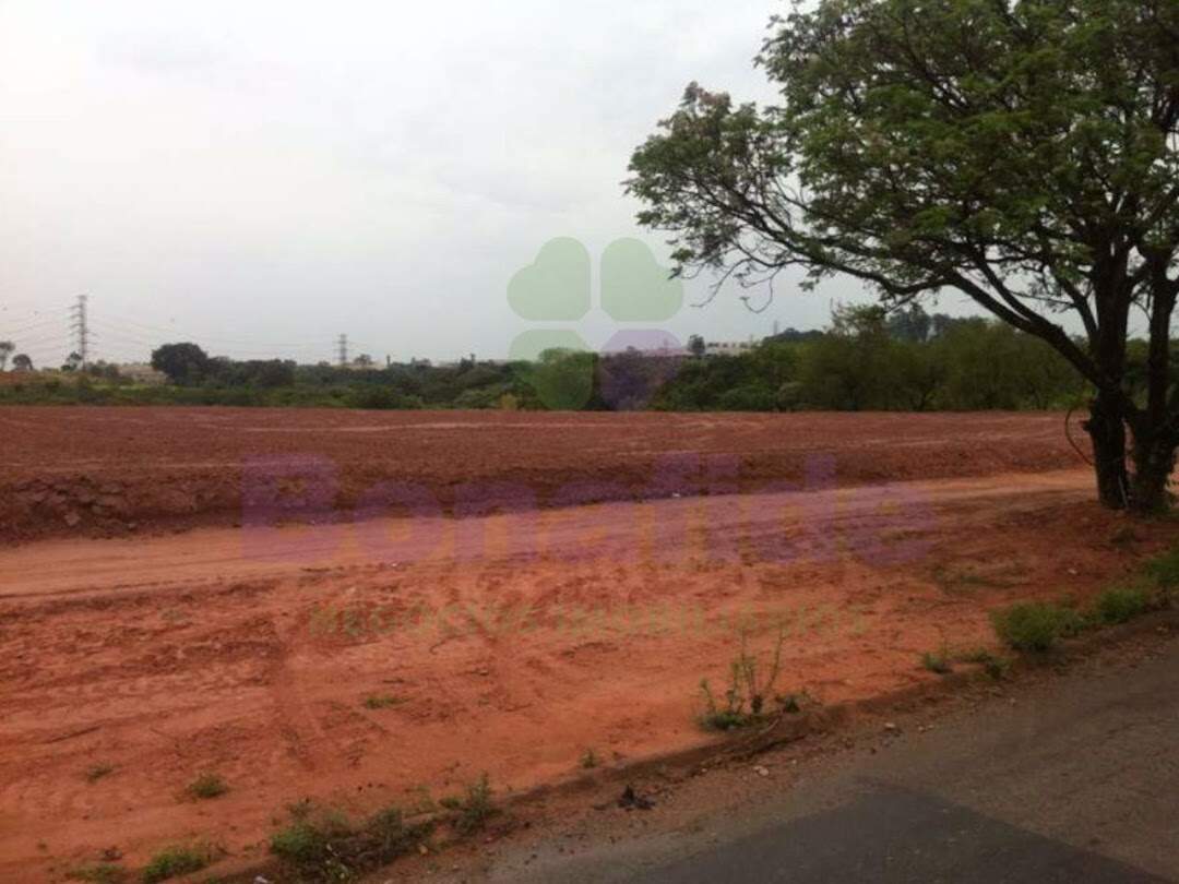 Terreno à venda no Fazenda Grande: 