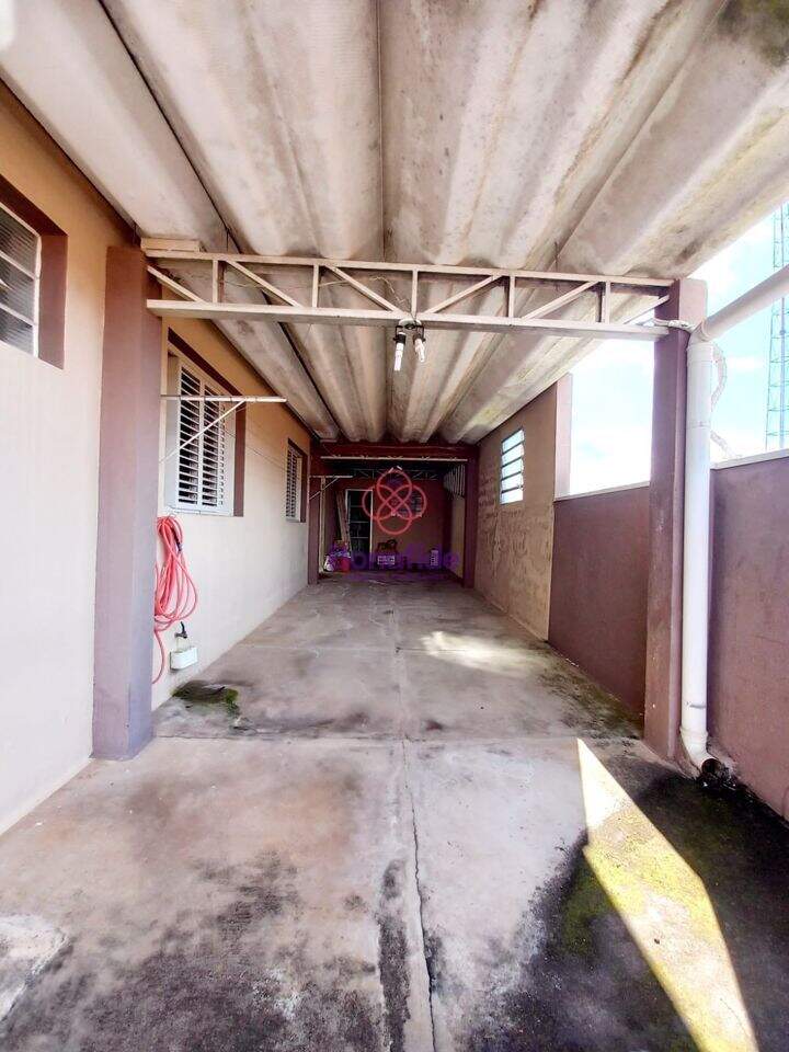 Casa à venda no Caxambu: 