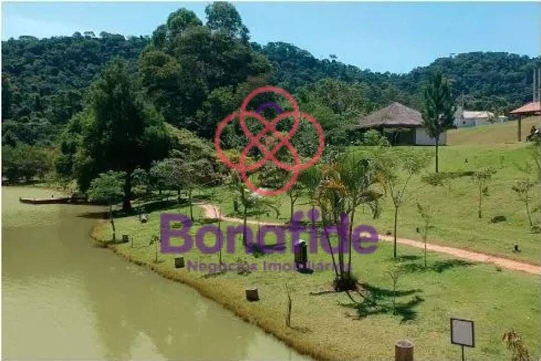 Terreno à venda no Dos Medeiros: 