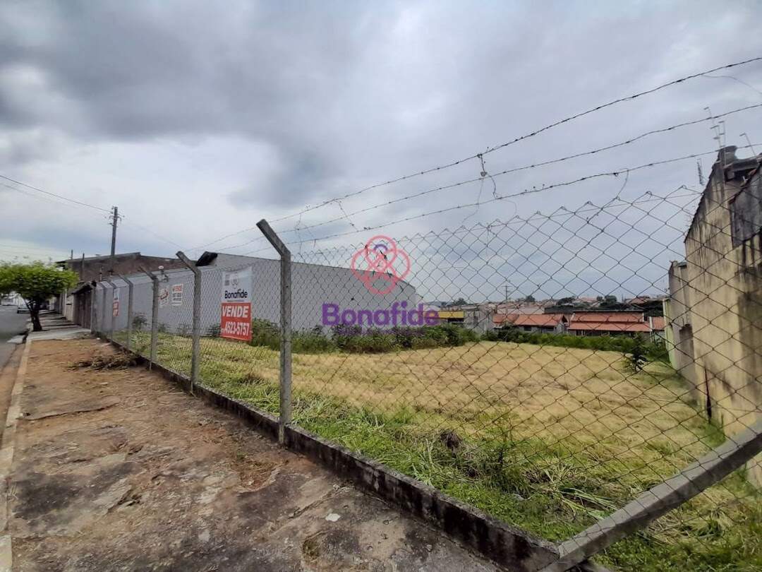 Terreno à venda no Jardim Ana Luiza: 