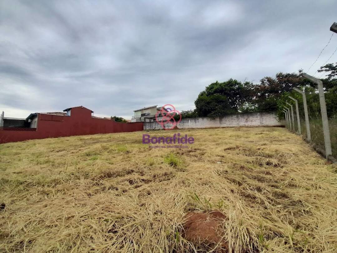 Terreno à venda no Jardim Ana Luiza: 