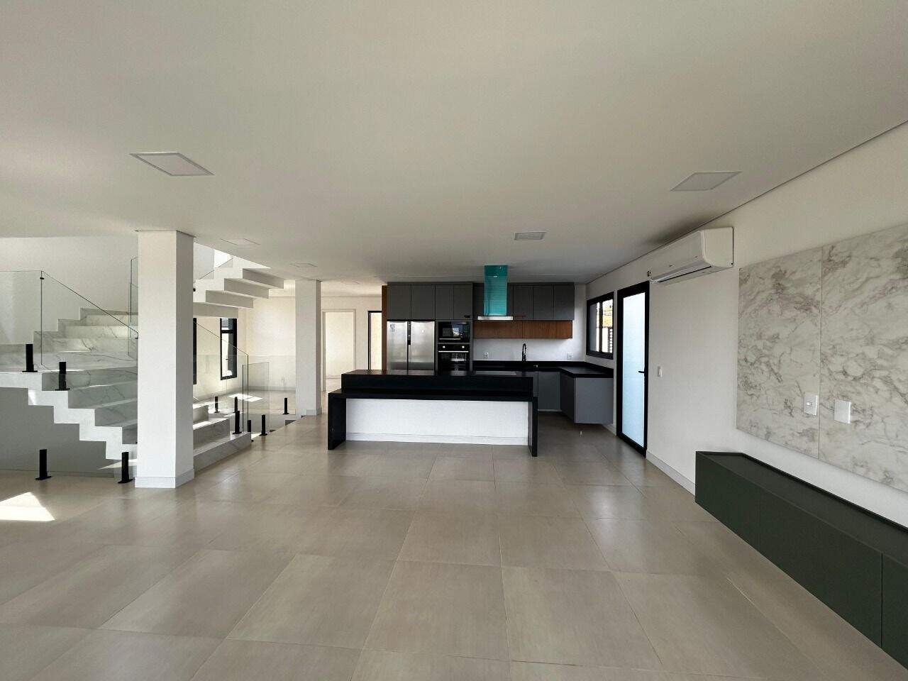 Casa à venda no Mina: 